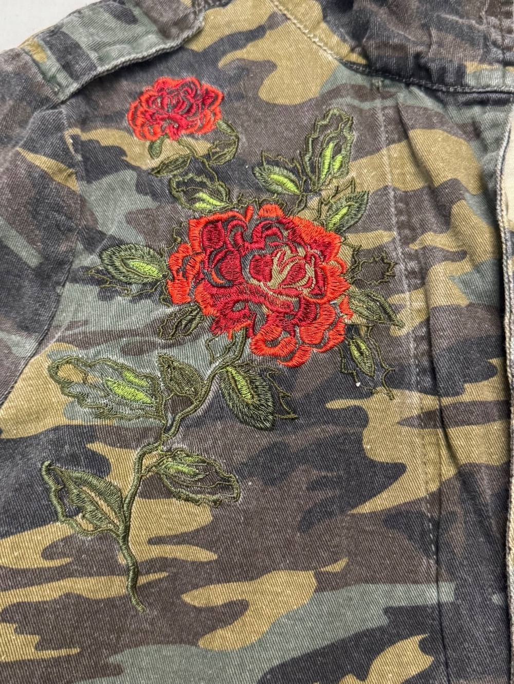 Versona Women S Camo Utility Jacket Embroidered Roses Military Cargo Safari Y2K - Picture 3 of 7